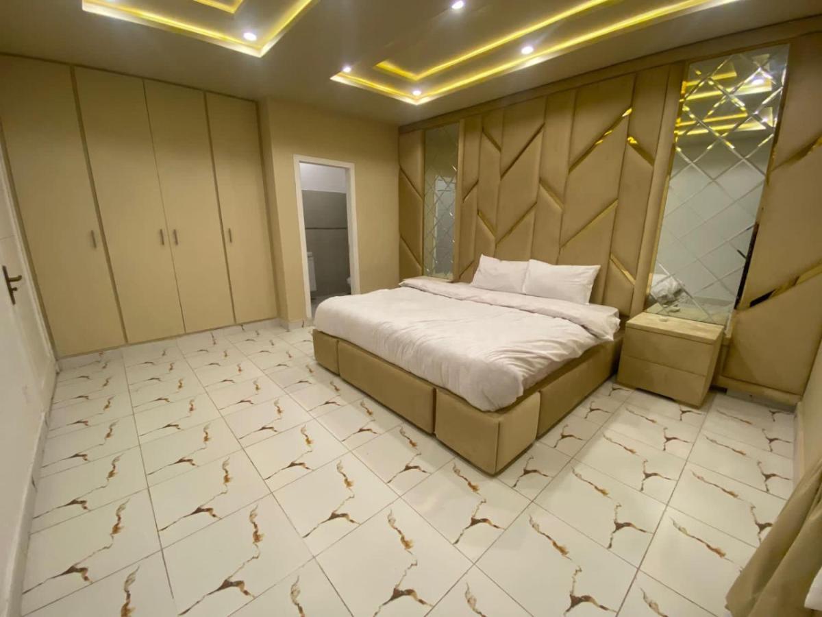 Luxe Suites Bahria Town Λαχόρη Εξωτερικό φωτογραφία