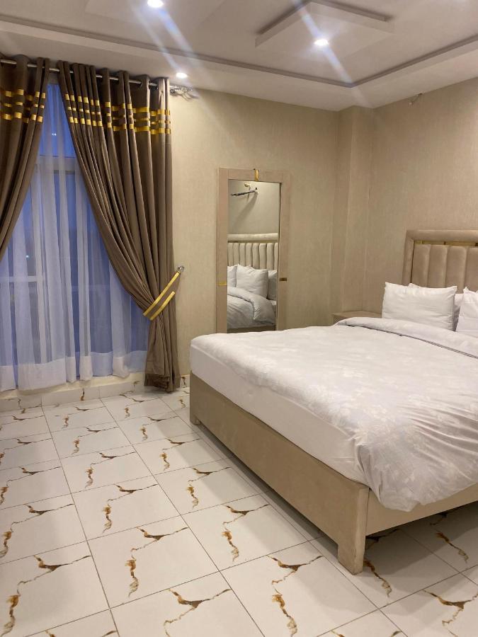 Luxe Suites Bahria Town Λαχόρη Εξωτερικό φωτογραφία